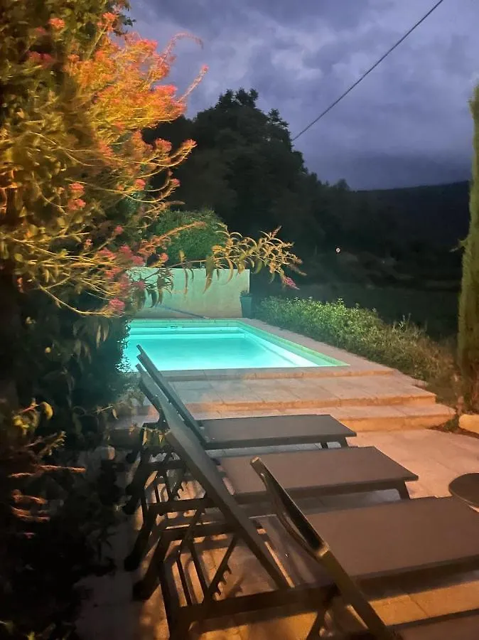 Villa Bel - Entre Paradis Et Vignes Menerbes 0*,